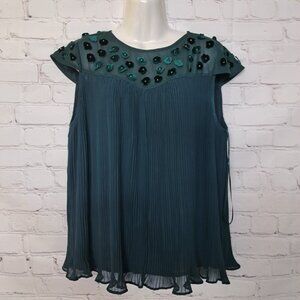 Lauren Conrad Pleated Floral Feminine Top Blouse Size Medium